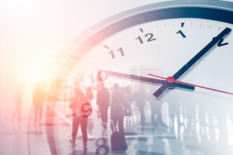 Individuelles Portfolio - Uhr zeigt an dass die Zeit läuft