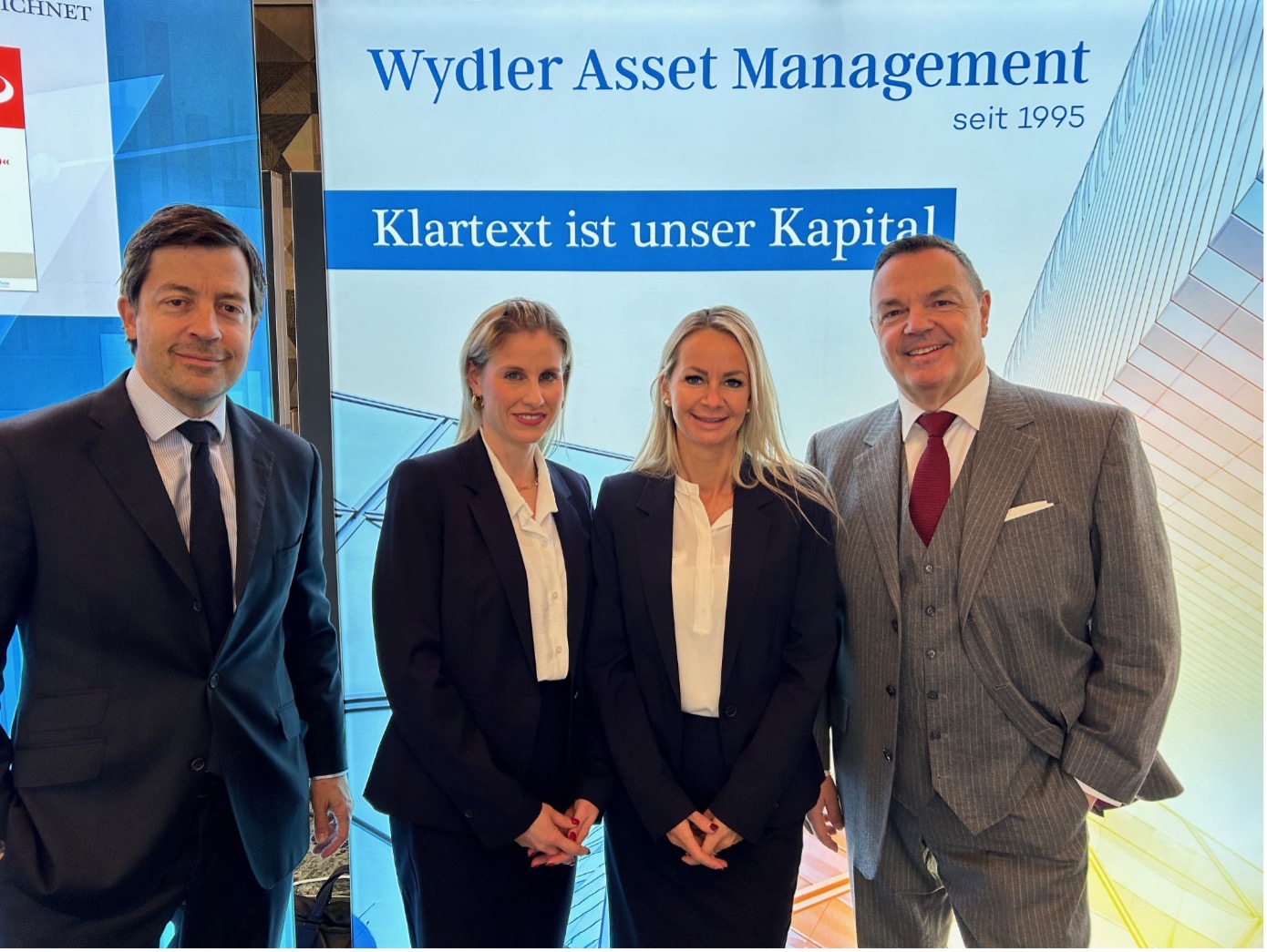 Wydler Asset Management - Messe Börsentag Nürnberg Thomas Fischer und Christian Weber mit Kolleginnen Wydler Asset Management - Messe Börsentag Nürnberg Thomas Fischer und Christian Weber mit Kolleginnen